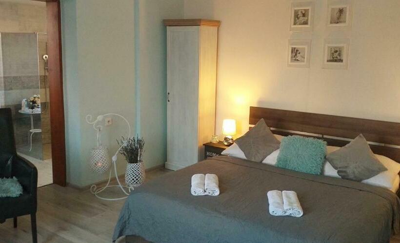 住宿加早餐 Monato