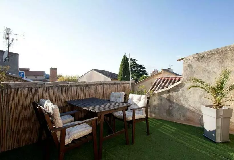 Gîte Urbain Les Jardins De La Meyne