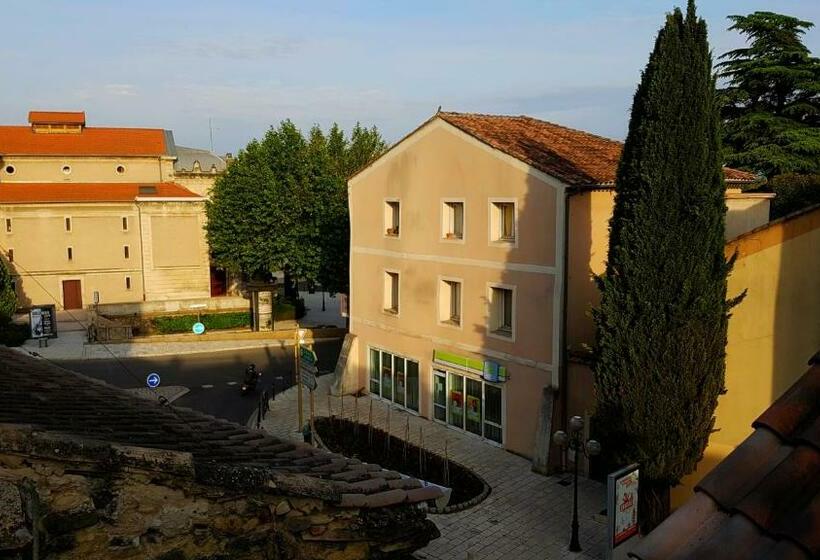 Gîte Urbain Les Jardins De La Meyne