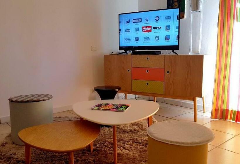 Gîte Urbain Les Jardins De La Meyne