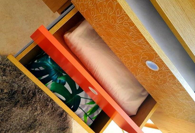 Gîte Urbain Les Jardins De La Meyne