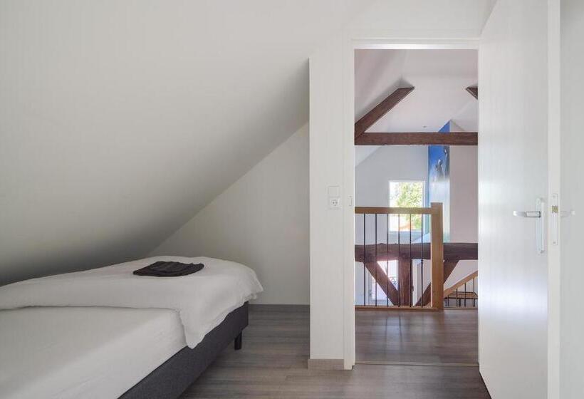 פנסיון De Stal