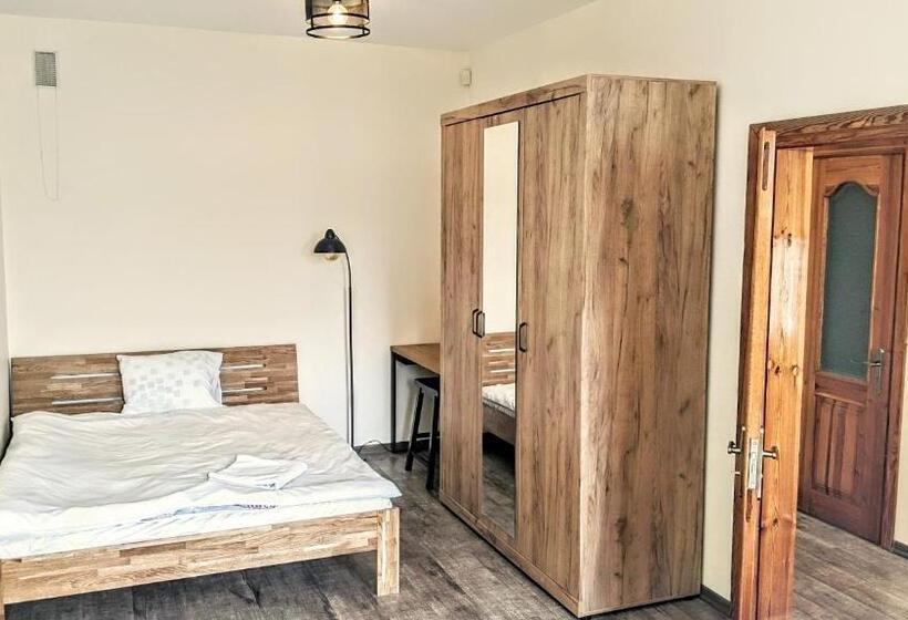 پانسیون Guest House Kamara