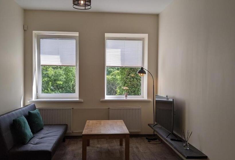 پانسیون Guest House Kamara