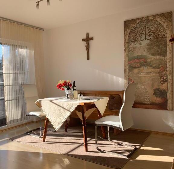 Majatalo Haus Willer