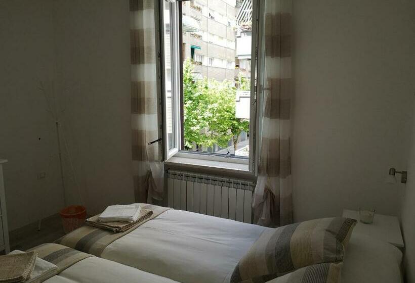 پانسیون Julia Affittacamere