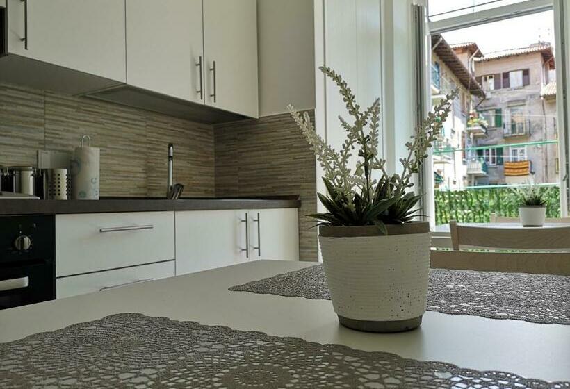 پانسیون Julia Affittacamere