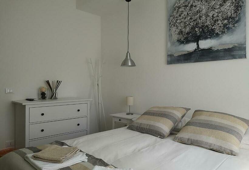 پانسیون Julia Affittacamere