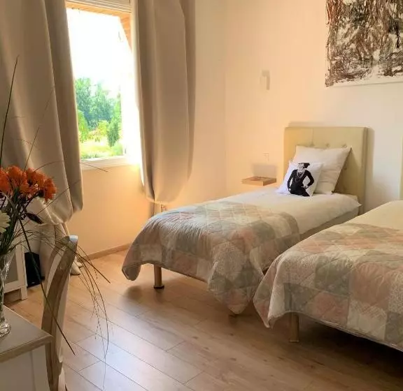 Majatalo Manoir De La Gravette