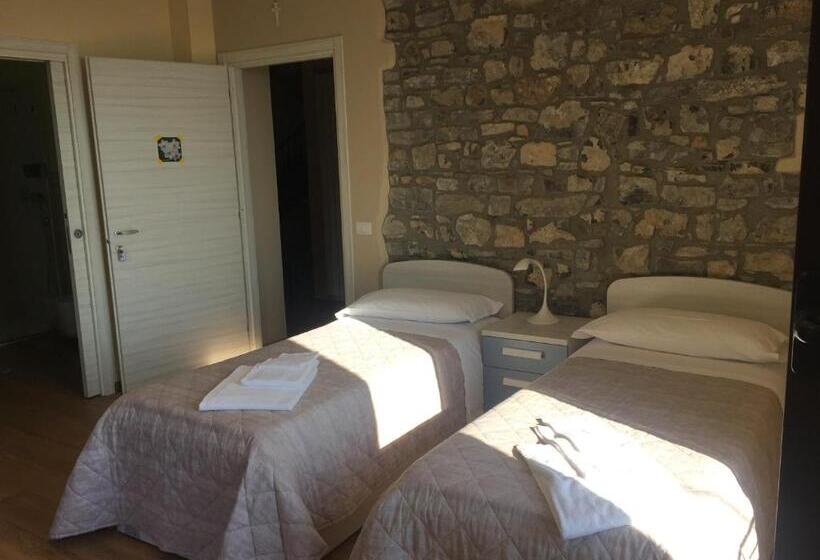 بنسيون Residence La Canonica