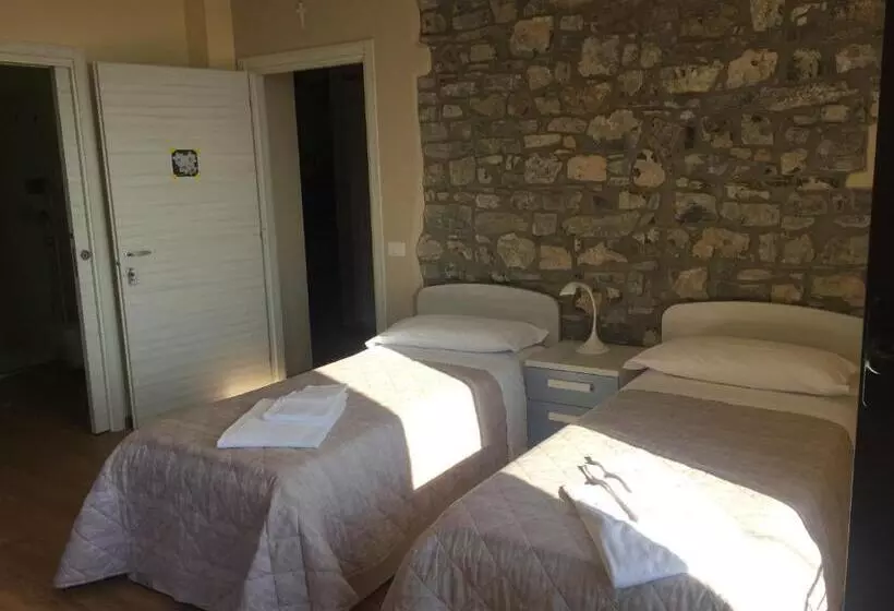 Majatalo Residence La Canonica