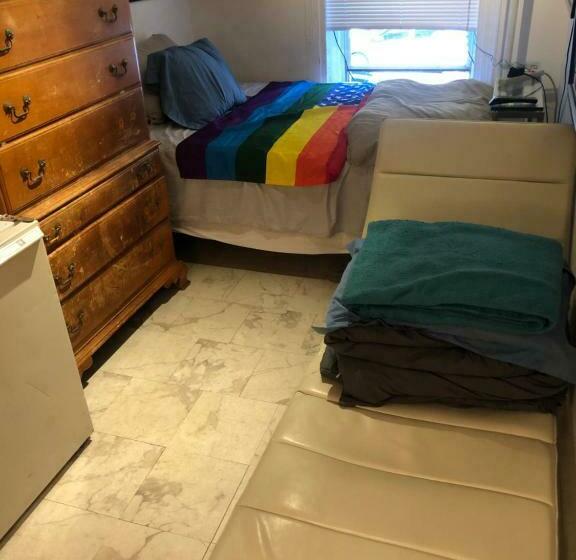 Пансион Private Room In Manhattan