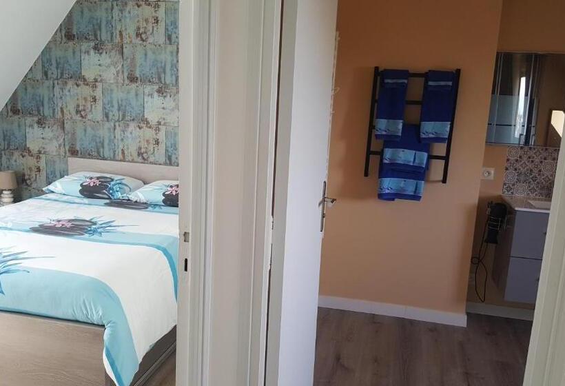 تختخواب و صبحانه Chambre D Hote Les Iles Concarneau