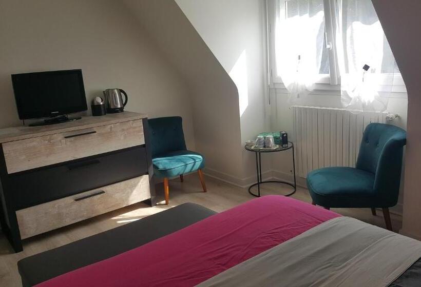 تختخواب و صبحانه Chambre D Hote Les Iles Concarneau