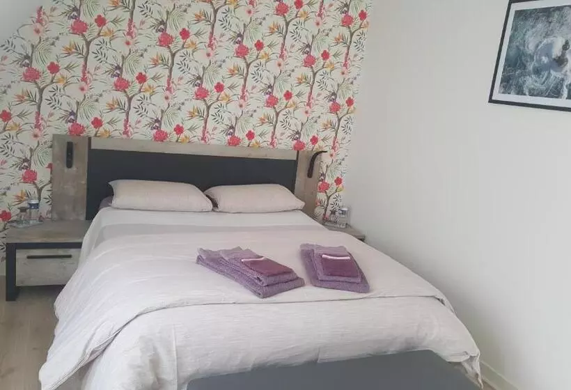 Aamiaismajoitus (B&B) Chambre D Hote Les Iles Concarneau