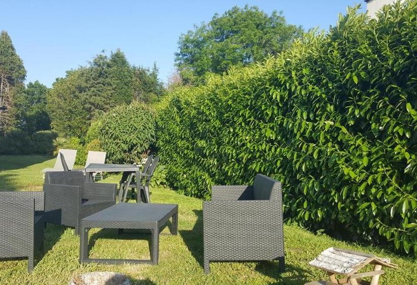 تختخواب و صبحانه Chambre D Hote Les Iles Concarneau