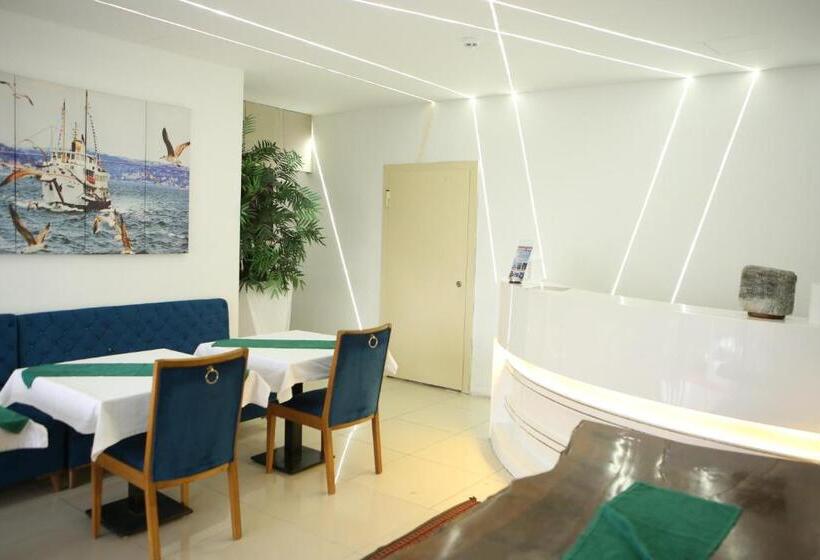 צימר Lily Airport Otel