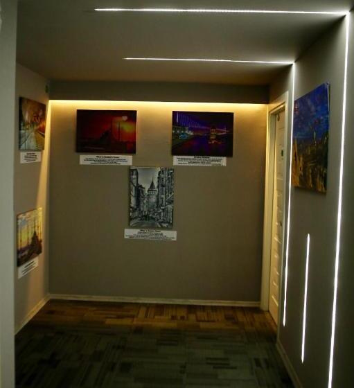 צימר Lily Airport Otel