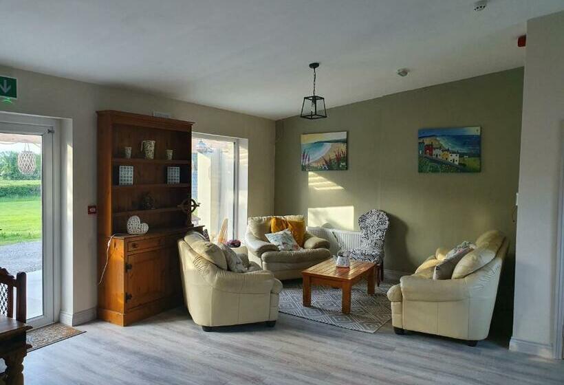 فندق Glasson Glamping Farm