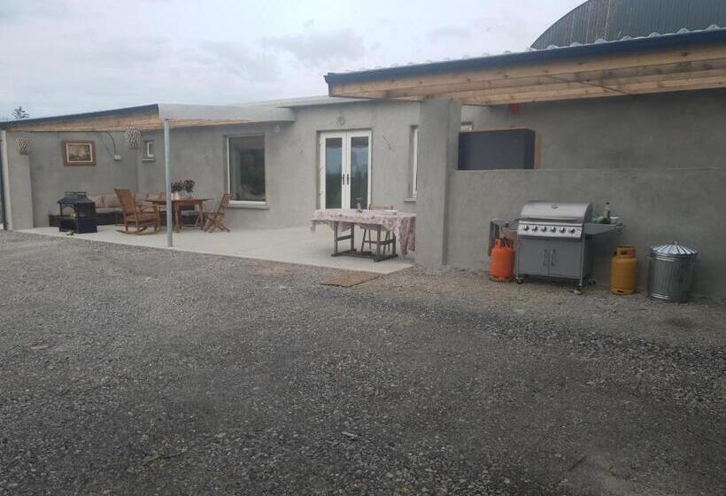 فندق Glasson Glamping Farm