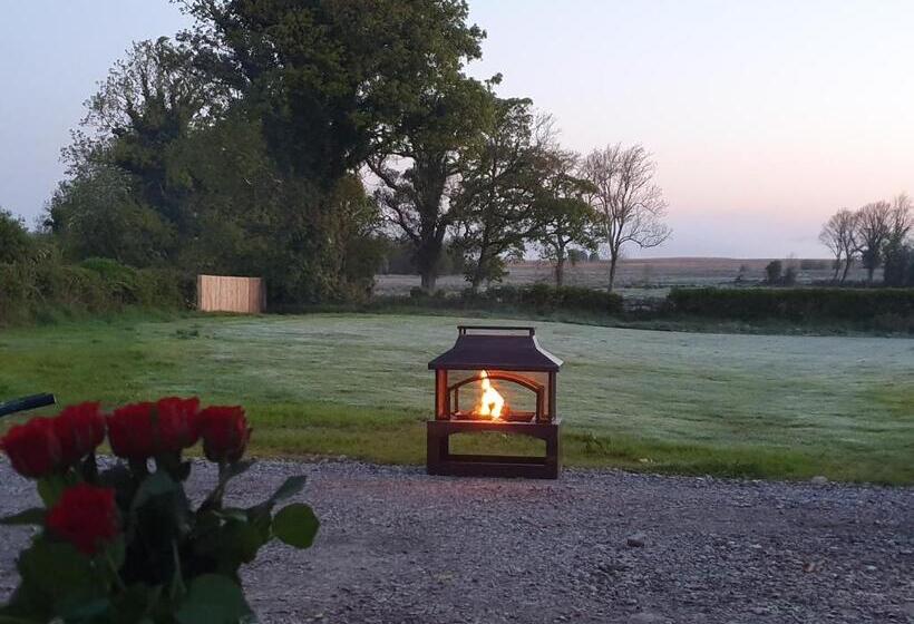 فندق Glasson Glamping Farm