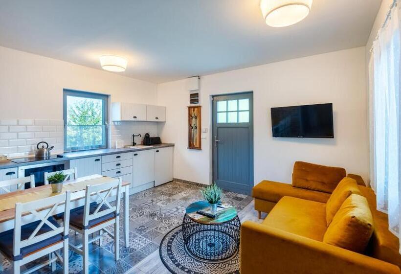 Pensjonat Borárium Vendégházak  Néró Ház