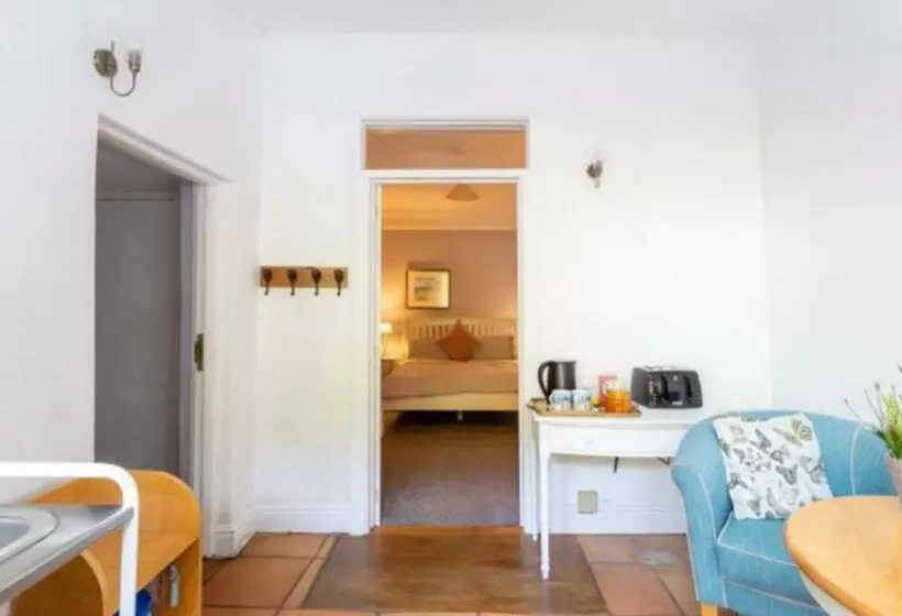 ペンション Bridport Garden Suite