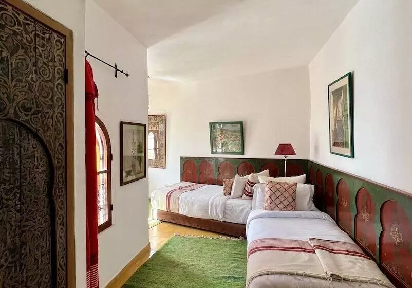 پانسیون Riad Oasis D Asilah