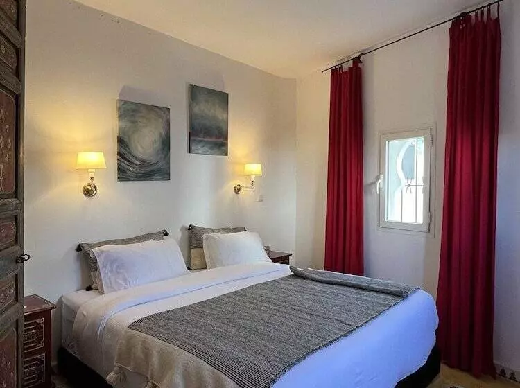 پانسیون Riad Oasis D Asilah