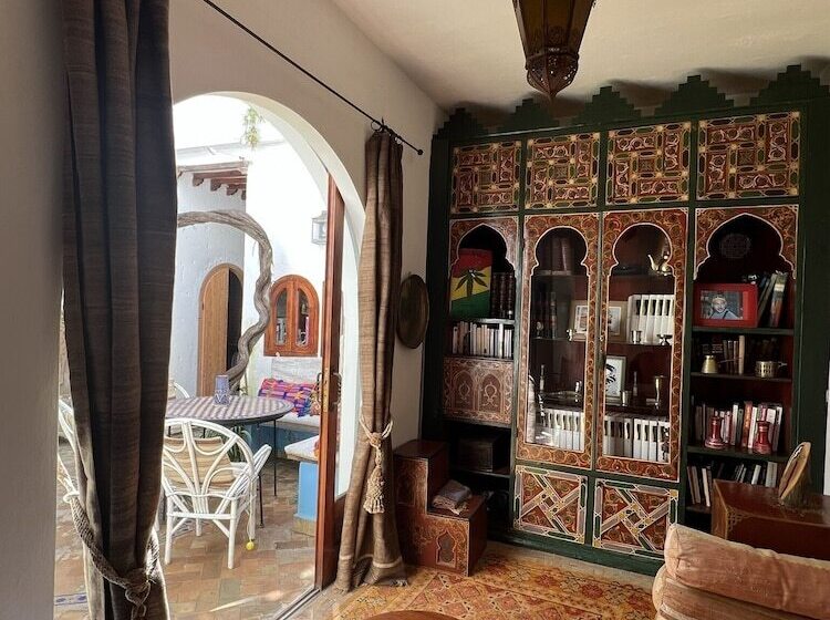 ペンション Riad Oasis D Asilah