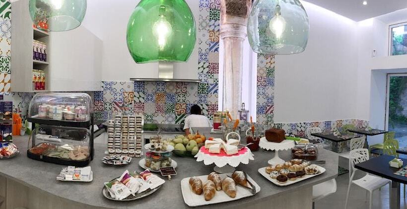 مبيت وإفطار Sorrento Flats