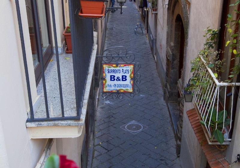 مبيت وإفطار Sorrento Flats