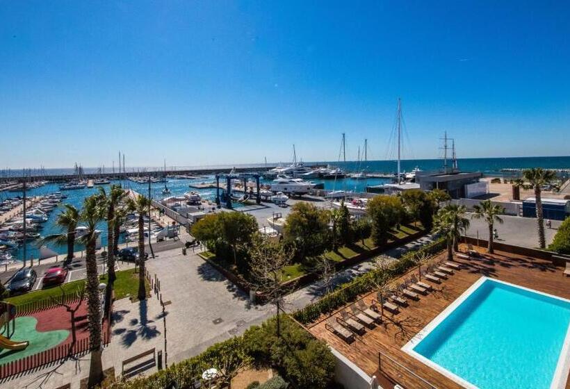 Отель Atenea Port Barcelona Mataro