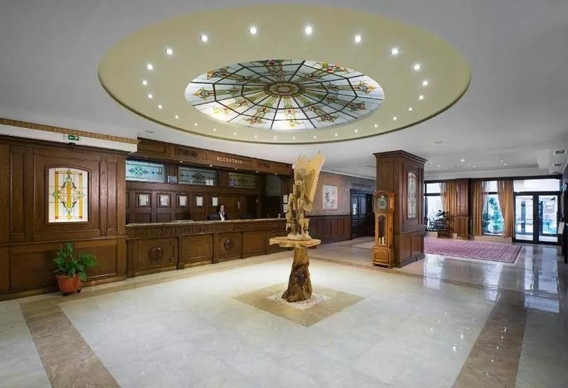 St. Spas Hotel & Balneo Complex