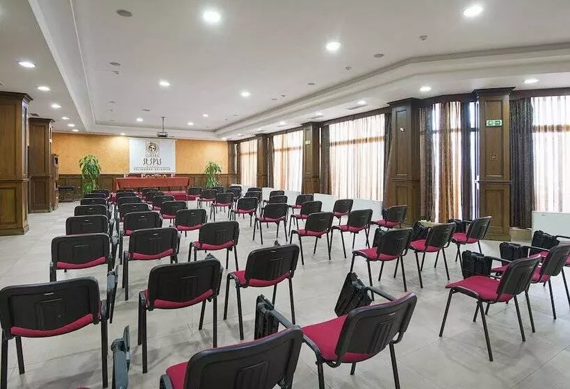 St. Spas Hotel & Balneo Complex