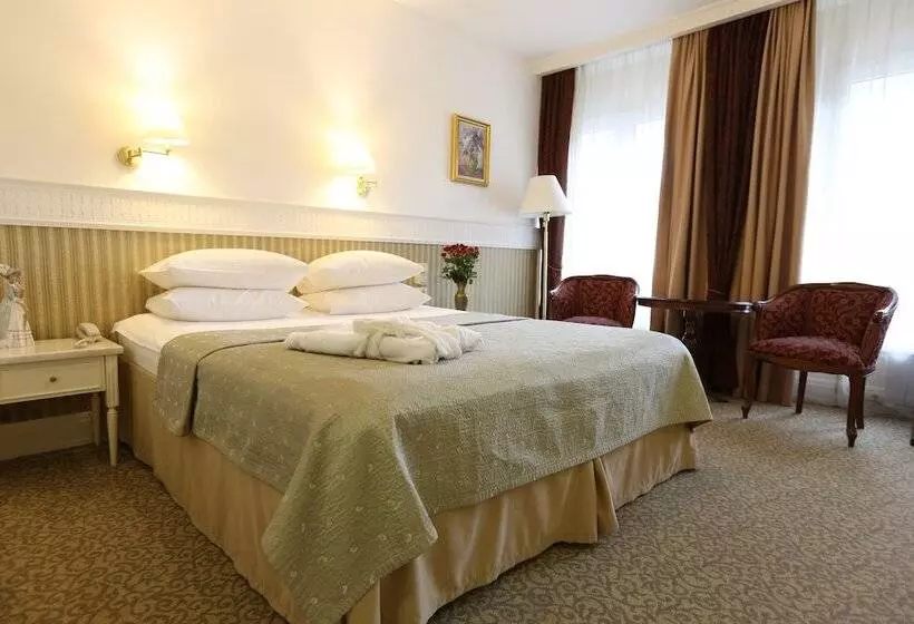 בית מלון כפרי Chekhov