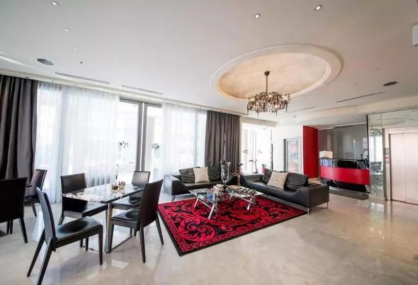 בית מלון כפרי Comfy Boutique