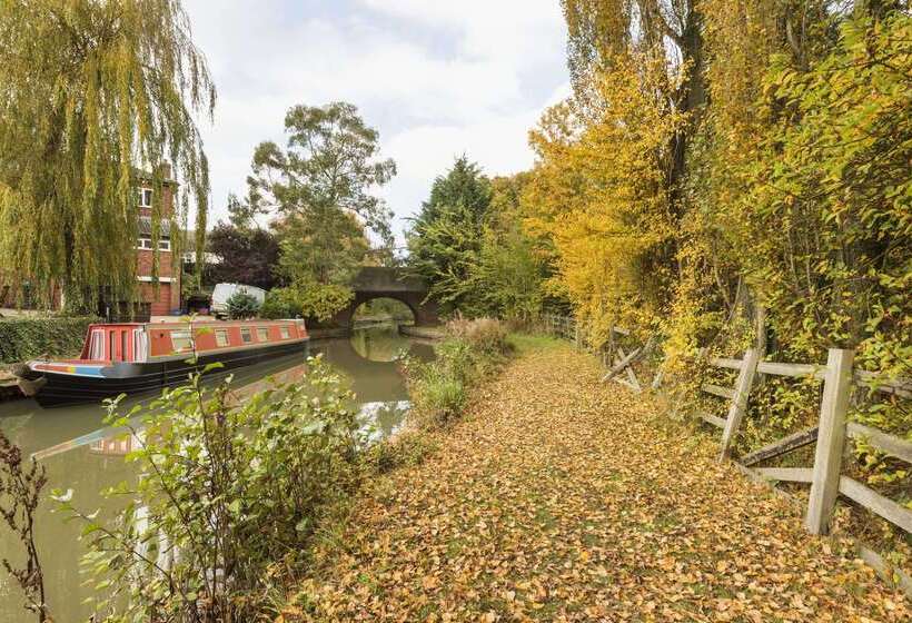 ホテル Days Inn Watford Gap