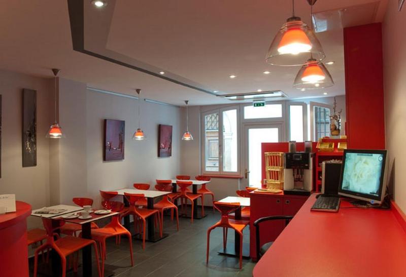 בית מלון כפרי Des Arts   Centre Cathédrale