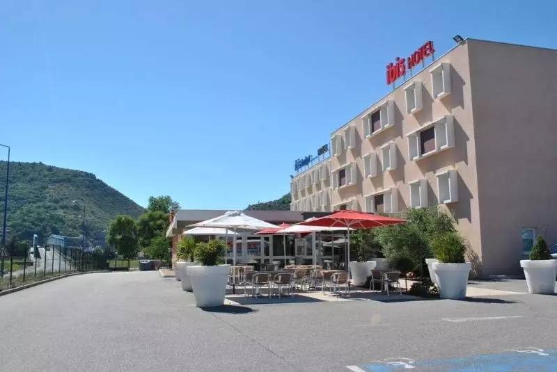 ホテル Ibis Loriol Le Pouzin