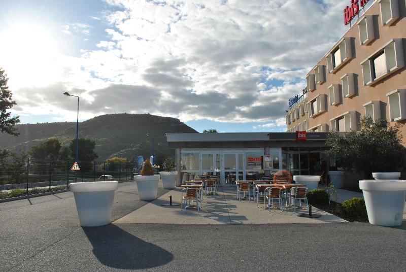 ホテル Ibis Loriol Le Pouzin