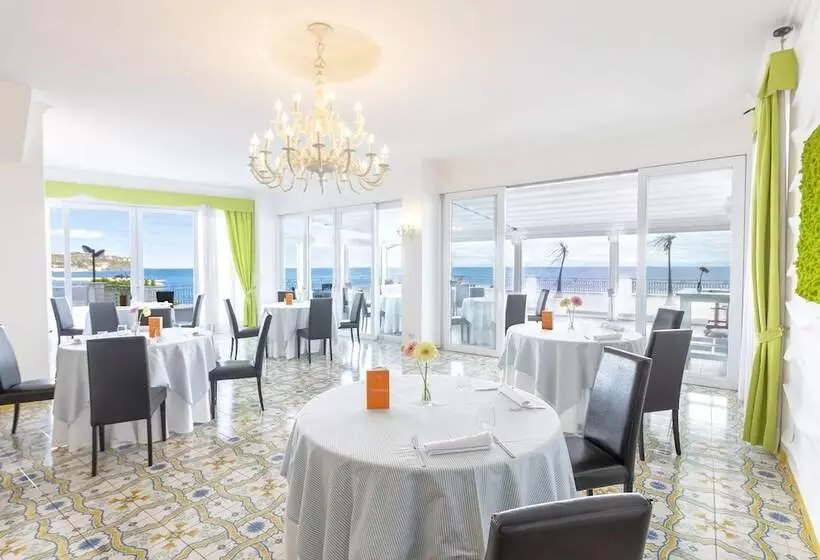 Отель La Madonnina