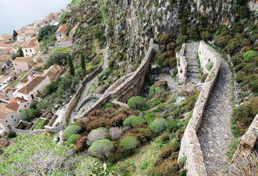 호텔 Liotrivi Historical Mansion & Boutique