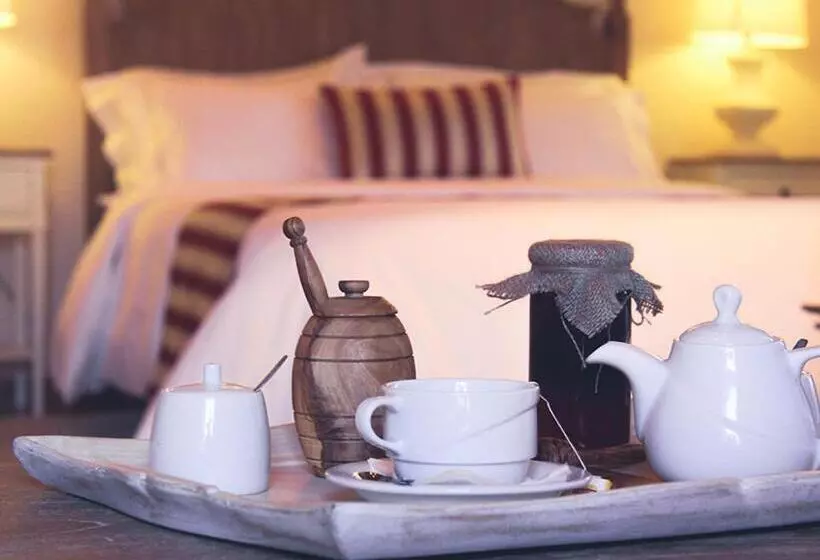 هتل Liotrivi Historical Mansion & Boutique