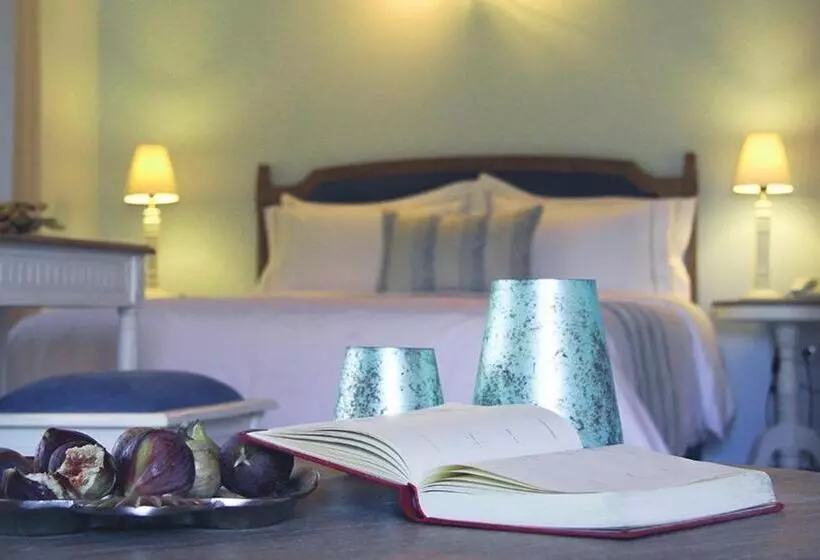 هتل Liotrivi Historical Mansion & Boutique