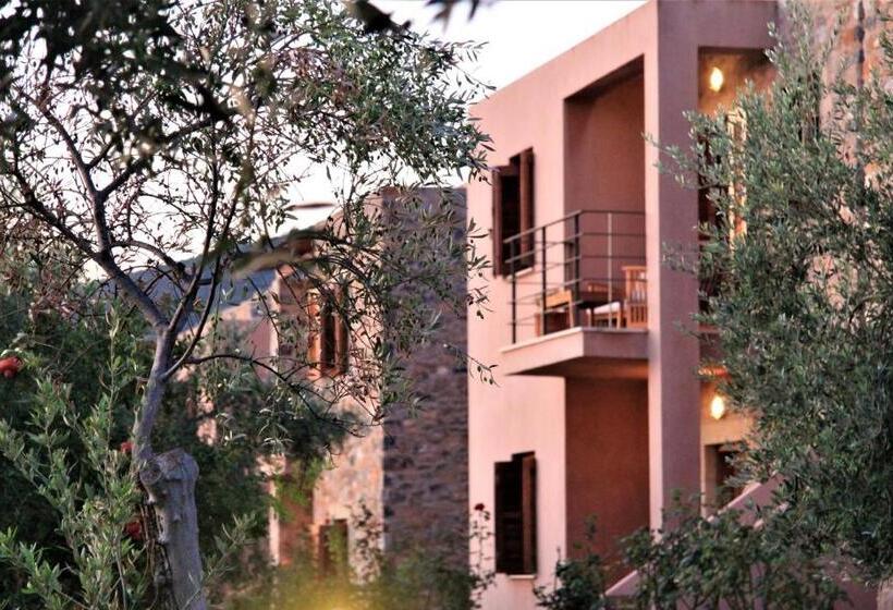 호텔 Liotrivi Historical Mansion & Boutique