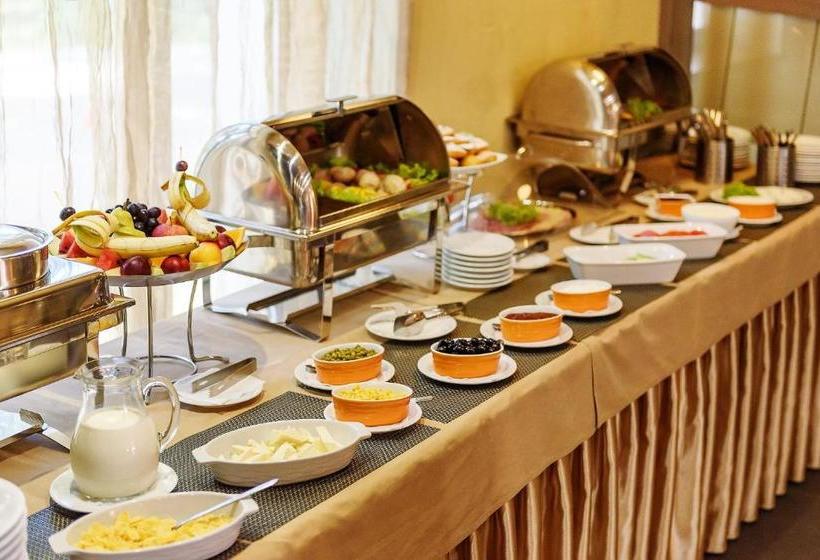 هتل Lumier  & Spa