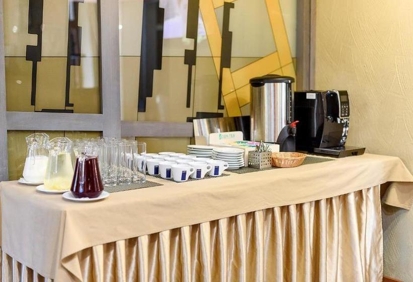 هتل Lumier  & Spa