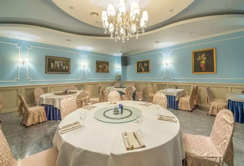 Отель North Star