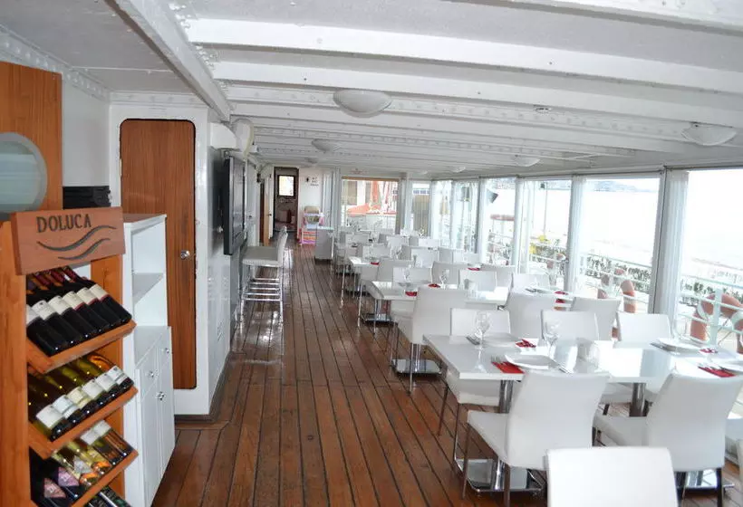 Otantik Gemi Otel Boutique Class